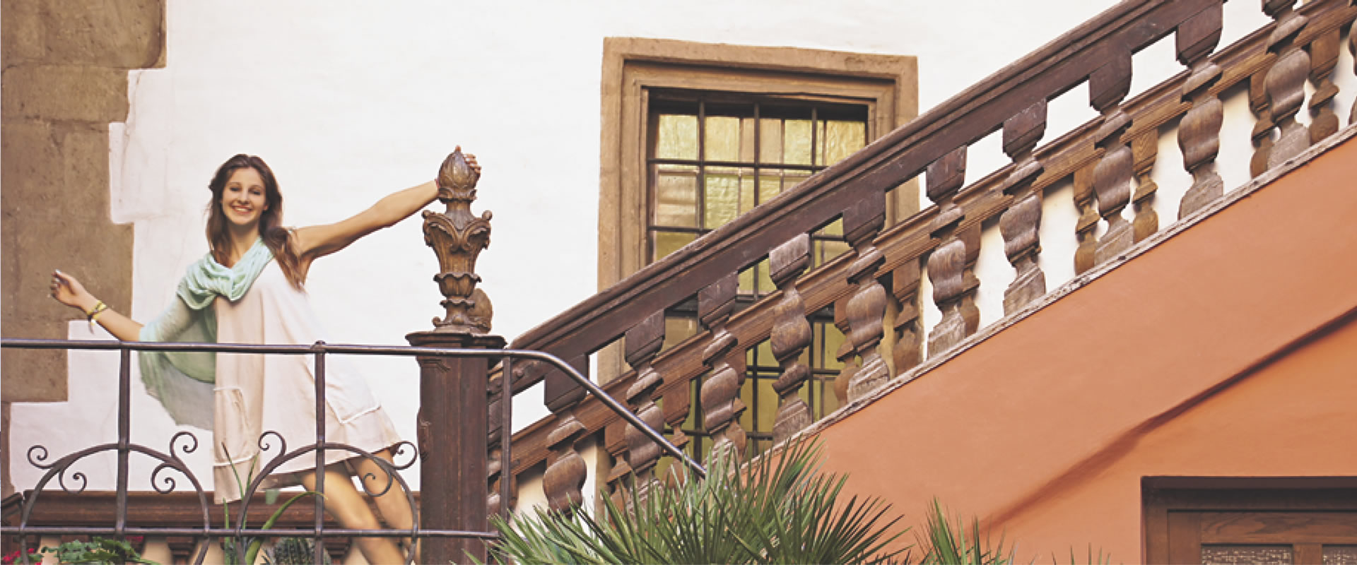 header-slider-image-1